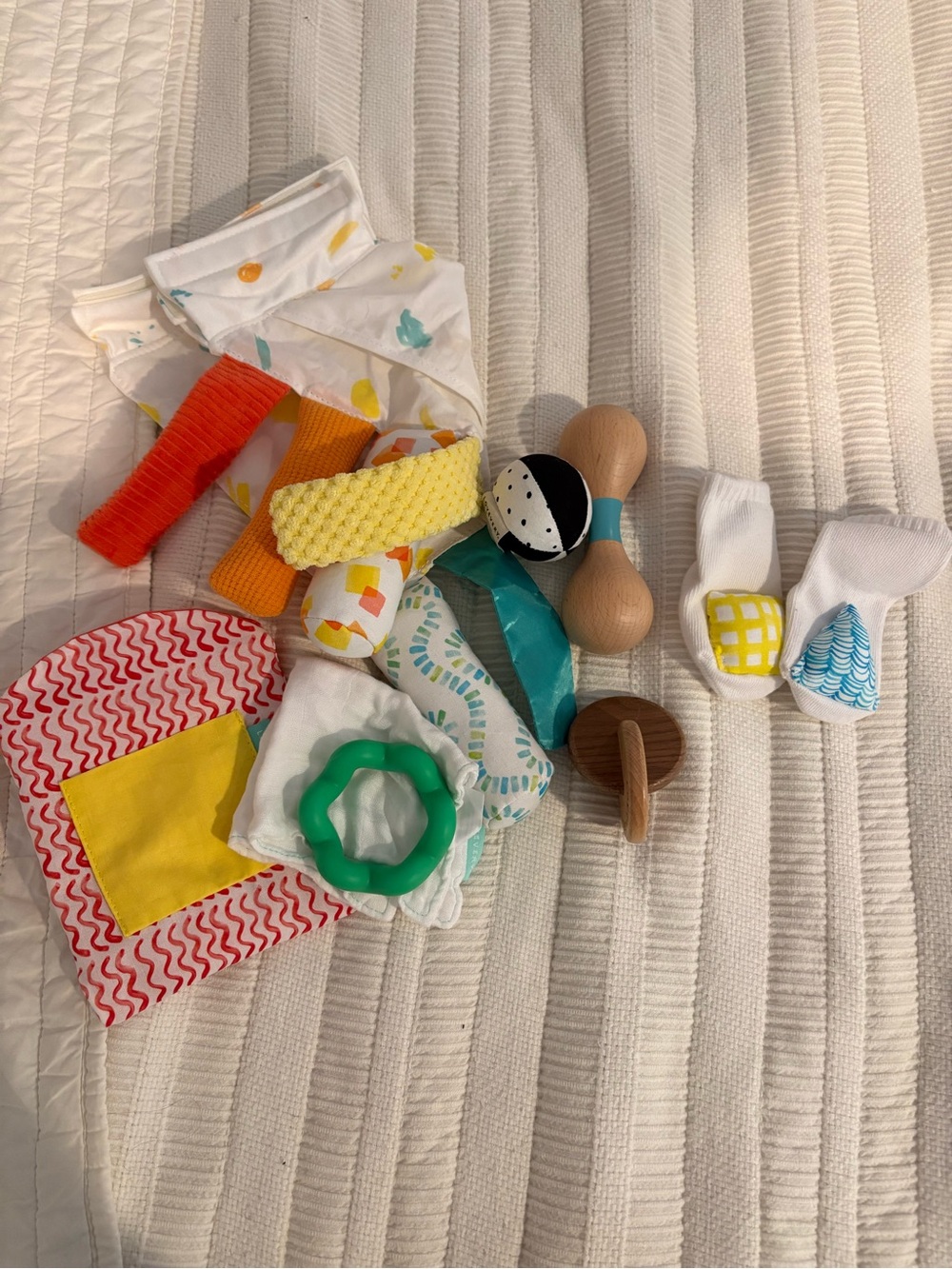 Assorted lovevery toys